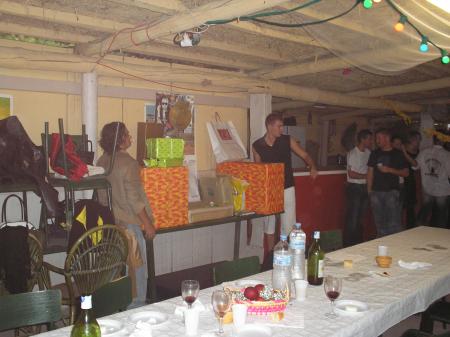 les cadeaux, les cadeaux, les cadeaux...........